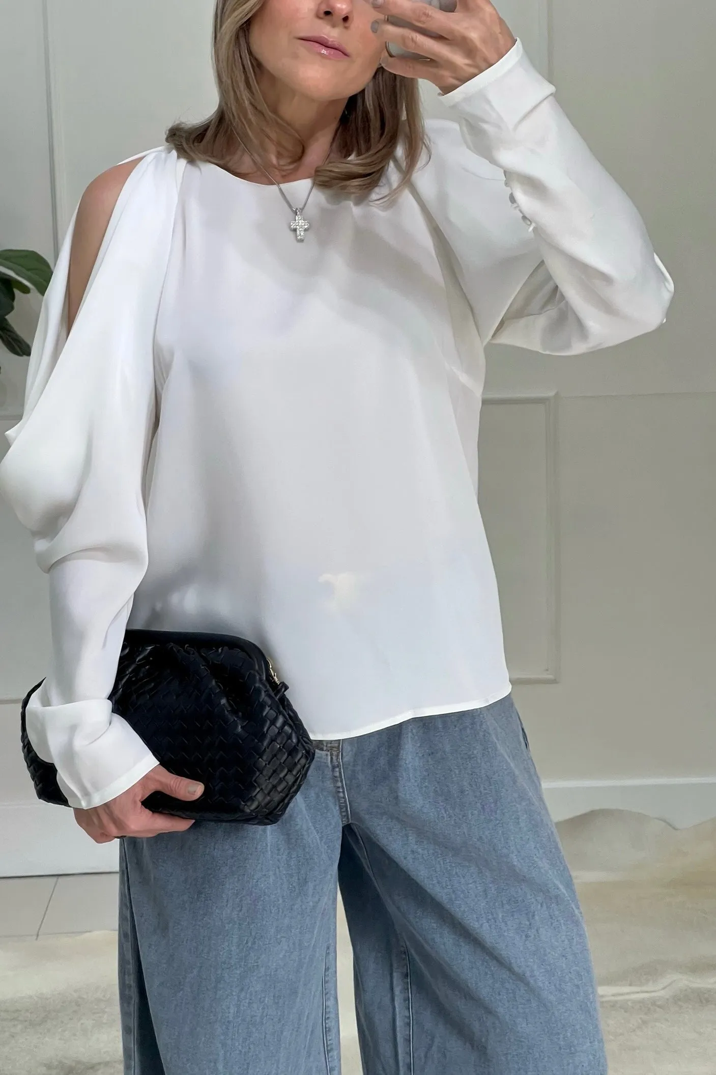 BLUSA ABERTURA MANGA
