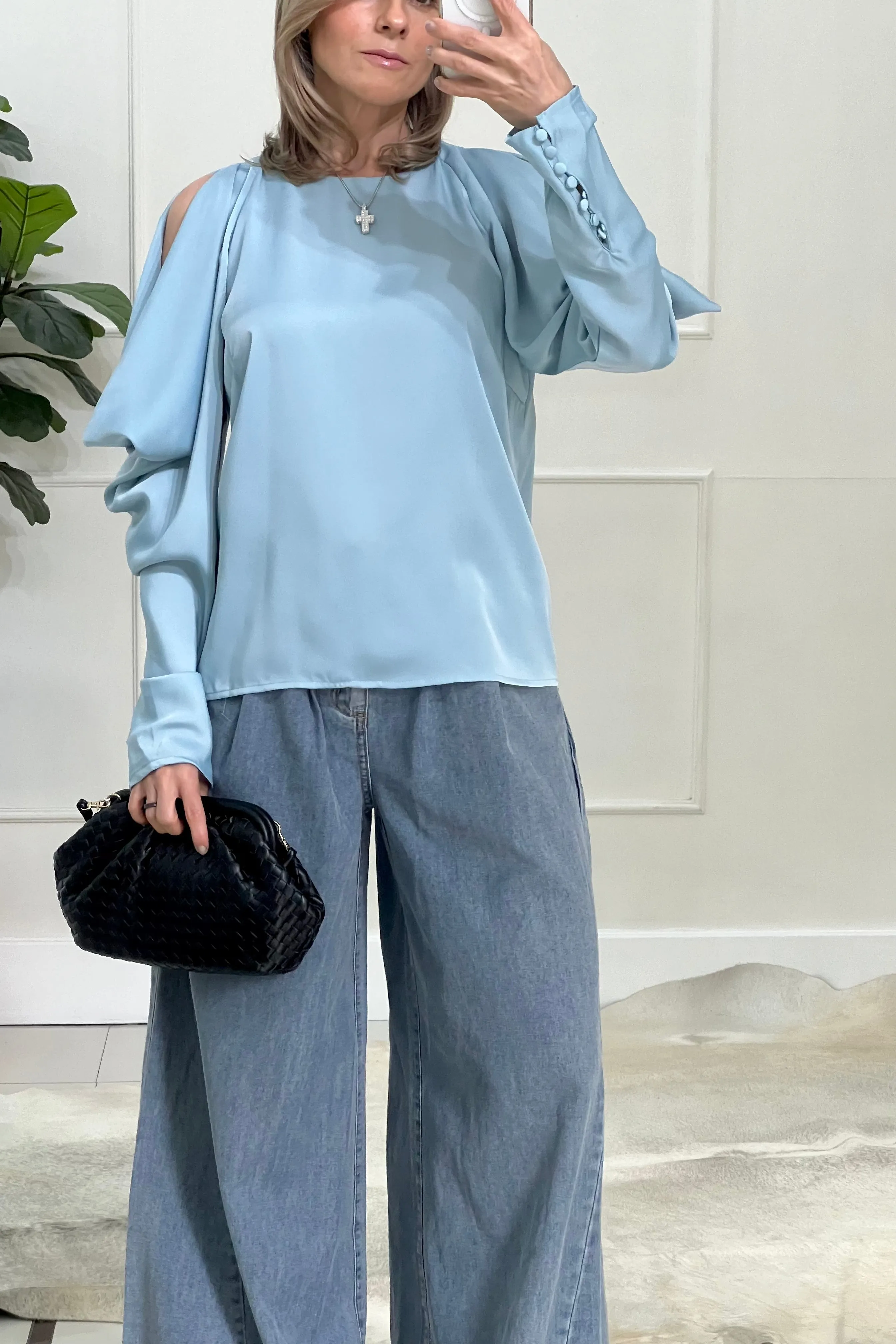 BLUSA ABERTURA MANGA