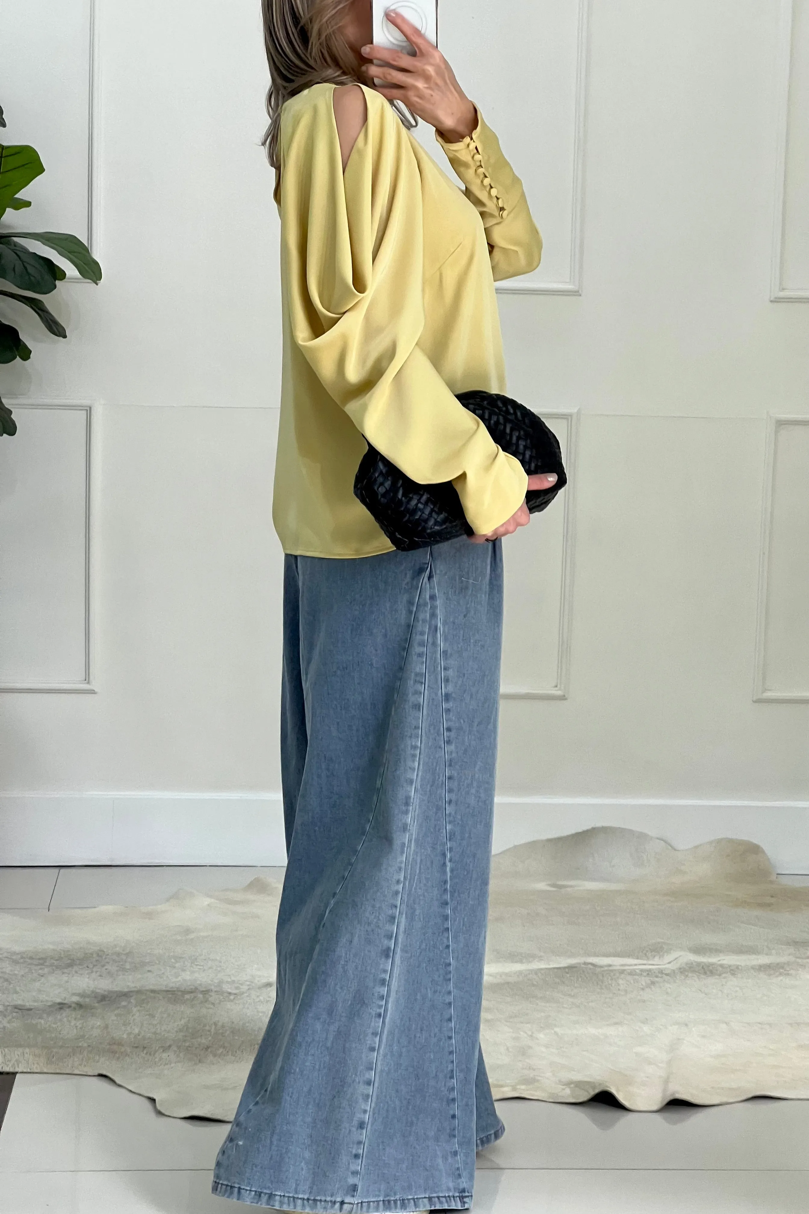 BLUSA ABERTURA MANGA